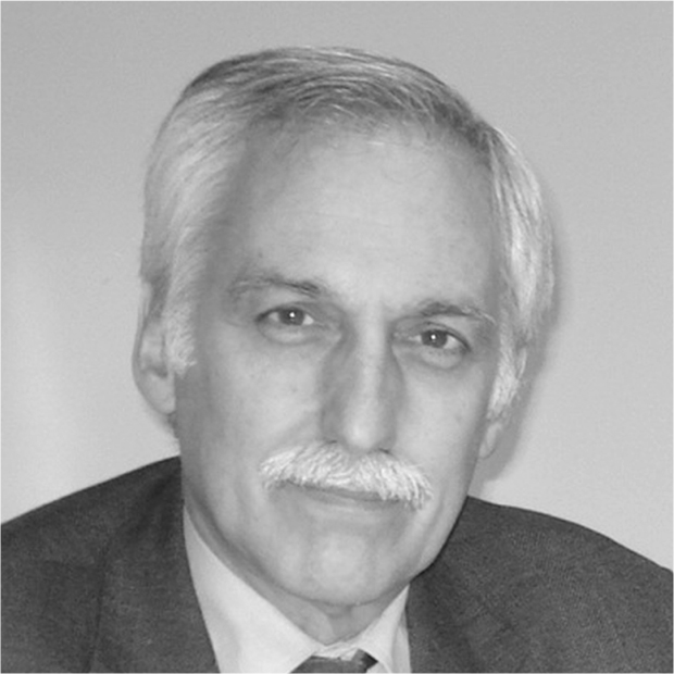 Lic. Héctor Otheguy